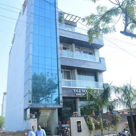 Taj Sojourn Bed & Breakfast Agra  Ngoại thất bức ảnh