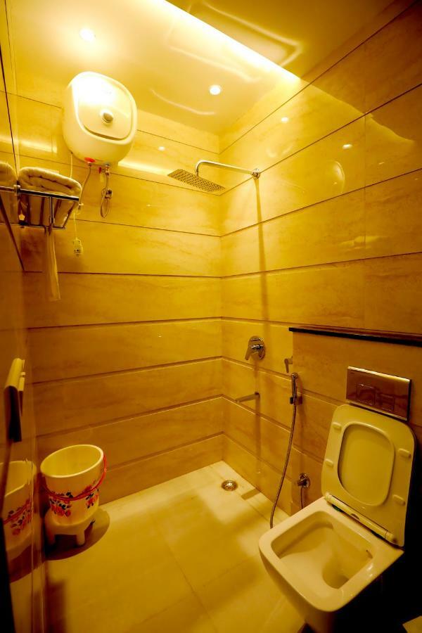 Taj Sojourn Bed & Breakfast Agra  Ngoại thất bức ảnh