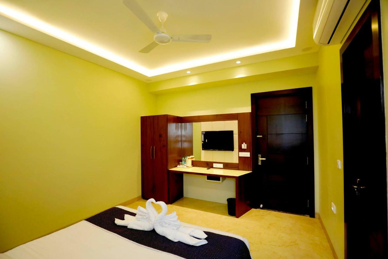 Taj Sojourn Bed & Breakfast Agra  Ngoại thất bức ảnh